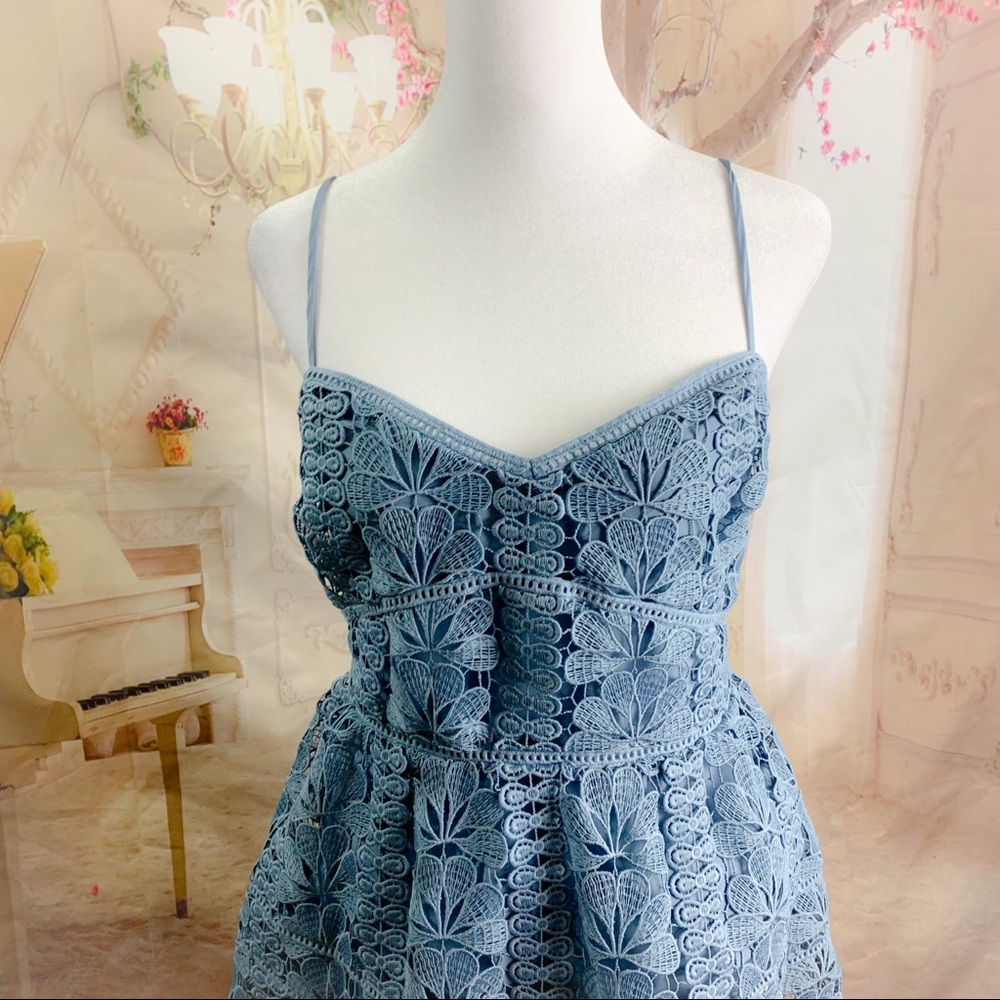 NEW Lovers & Friends TINSLEY LACE MINI DRESS DUSTY BLUE - Picture 3 of 11